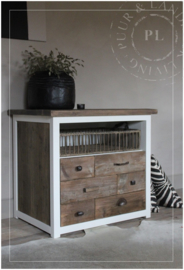 Maatwerk / stoer landelijke ladenkast QUEEN COMPACT